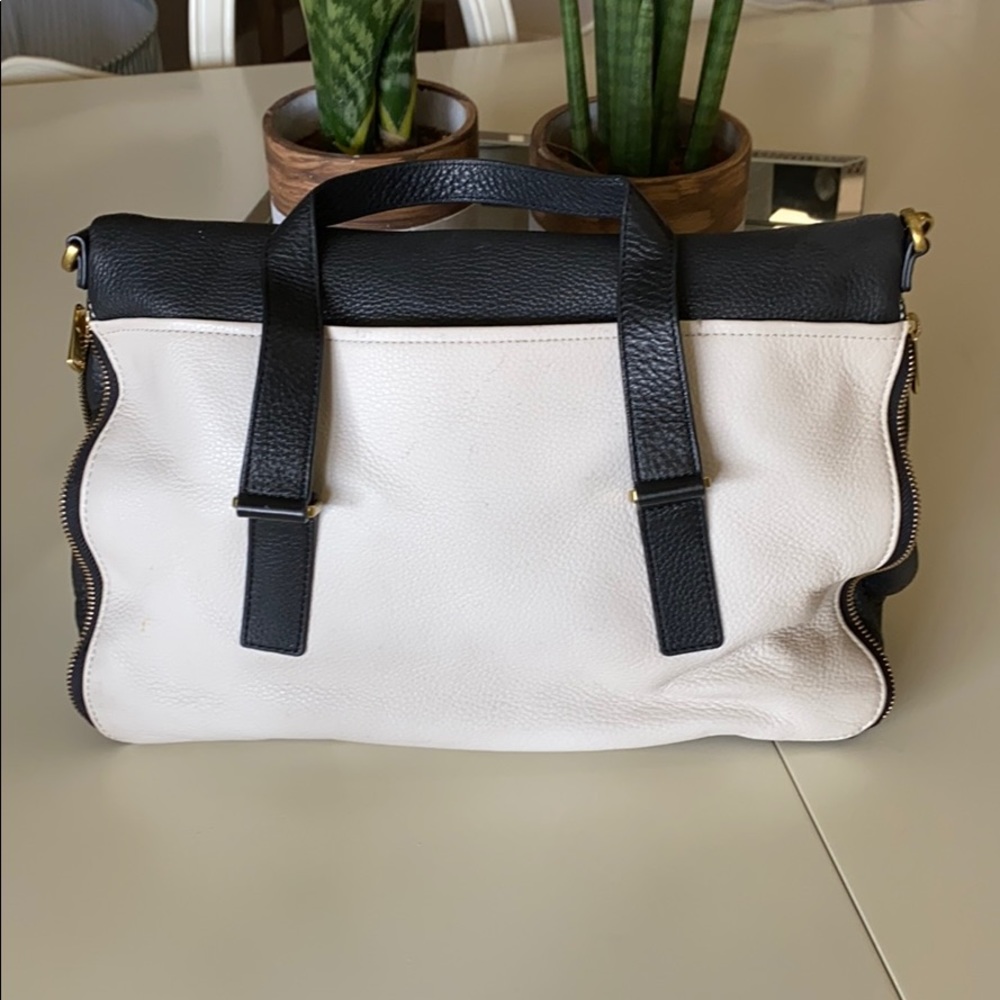 Fossil Handbag - Picture 3 of 7